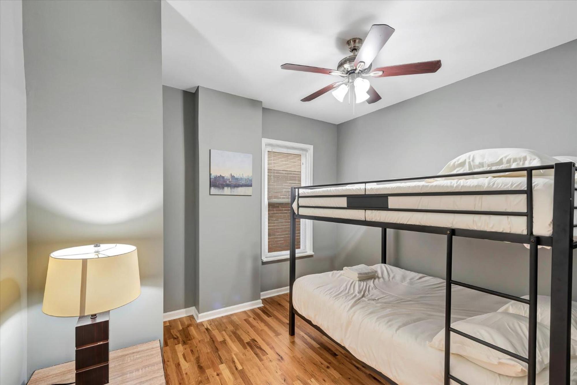 Historic St Louis Community Living With 4 Queen Beds Clifton Heights Exterior photo